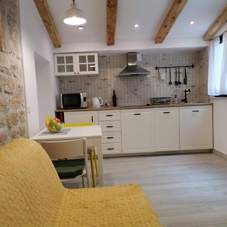 Studio App Dea In The Center Rovinj Eksteriør billede