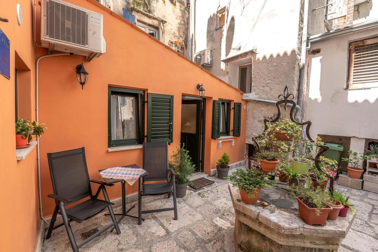 Studio App Dea In The Center Rovinj Eksteriør billede
